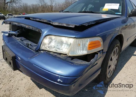 2007 Ford Crown Victoria Police/Police Interceptor z USA, uszkodzony, nr VIN 2FAHP71W47X152522